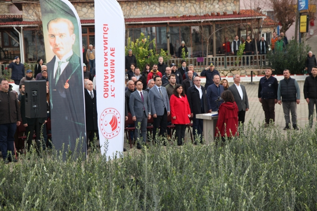 Çanakkale'de Yangından Etkilenen Çiftçilere Zeytin Fidanı Desteği