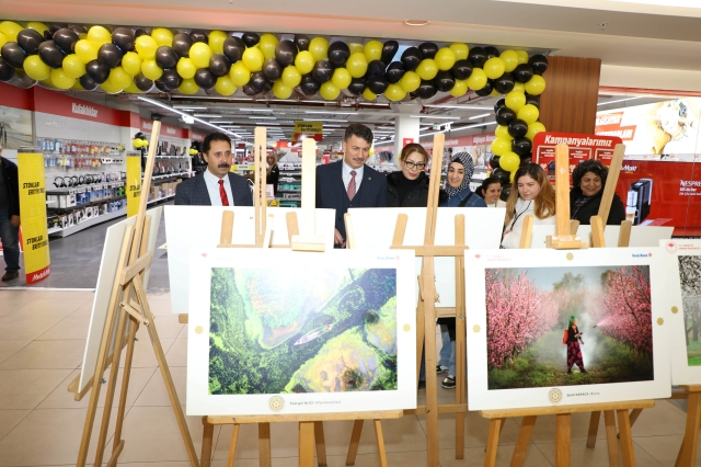 Uluslararası Tarım, Orman ve İnsan Fotoğraf Yarışması Eskişehir'de Sergileniyor