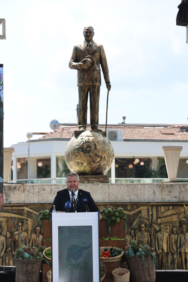 Urla Enginar Festivali Lezzet ve Sürdürülebilirlik Rüzgarı Estirdi