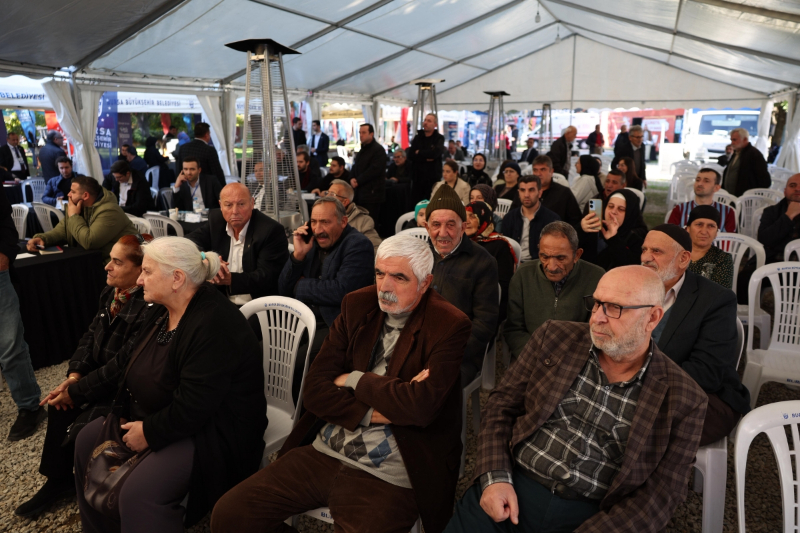 Bursa Büyükşehir, Gürsu’da küçükbaş yetiştiricisine destek verdi