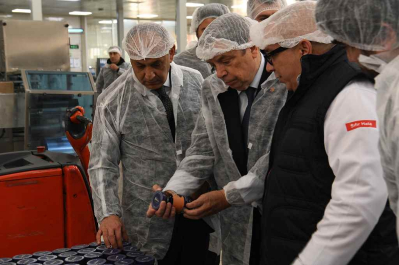 İspanya Tarım Bakanı Ankara’da gıda sanayisini inceledi