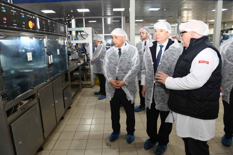 İspanya Tarım Bakanı Ankara’da gıda sanayisini inceledi