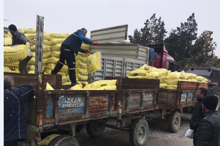 Kayseri Şeker, Pancar Çiftçisine Gübre Dağıtımına Başladı