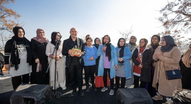 İzmir’in Bereketli Toprakları: Kadifekale’de Mahalle Bostanları ve Kadınların Üretim Zaferi