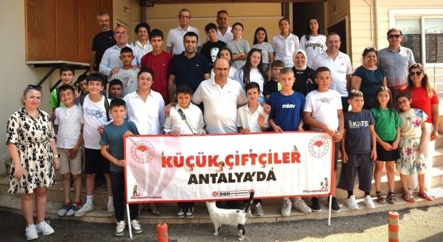 Küçük Çiftçiler Antalya'da