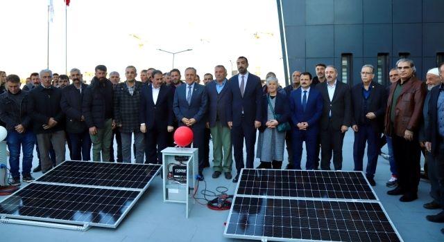 Bingöl’de Küçükbaş Hayvancılığın Desteklenmesi Projesi Kapsamında Güneş Enerjisi Sistemi Dağıtıldı