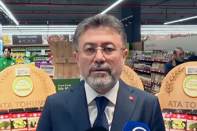 Ata Tohumları Tarım Kredi Marketlerinde Satışa Sunuldu