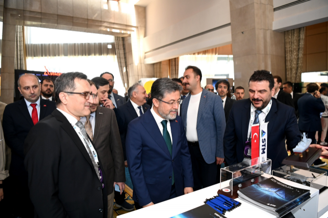 Bakan Yumaklı'dan Çığır Açan "Tarım 5.0" Vizyonu: Yapay Zekâyla Gıda Güvenliği Vurgusu!