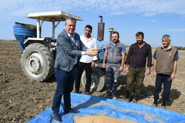CHP'li Ayhan Barut'tan Hükümete Gübre ve Mazot Zammı Uyarısı