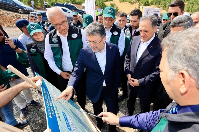 AB Tescilli Bingöl Balında Yeni Sezon Tarım Bakanı ile Başladı