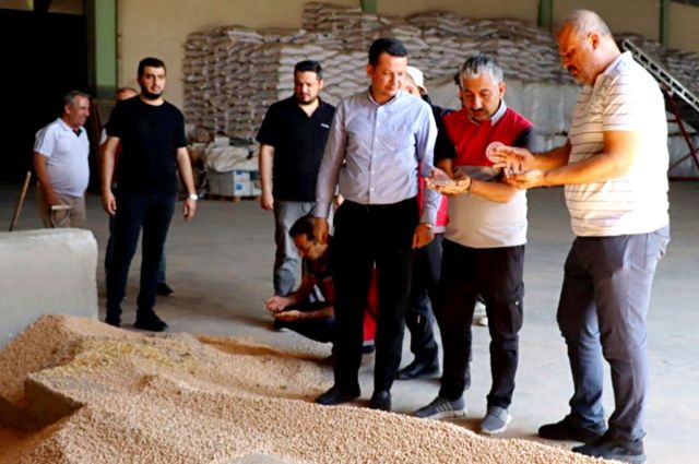 Adıyaman Tarım ve Orman Müdürü, Sertifikalı Tohum Tesisini İnceledi