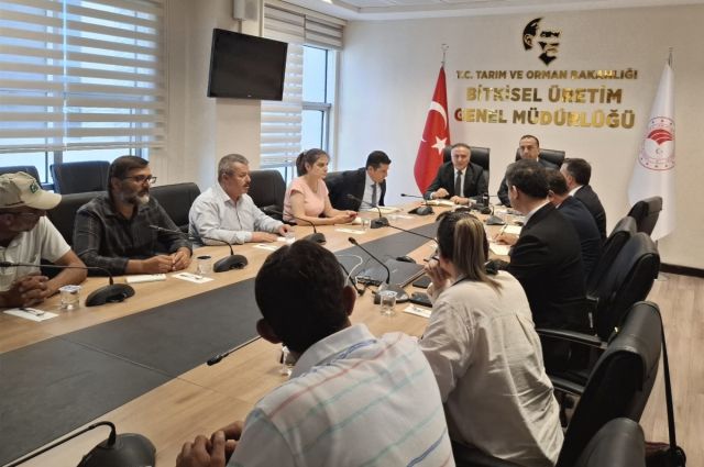 Patates ve Soğan Üreticilerinden Kritik Ziyaret: 10 TL Taban Fiyat Talebi Gündemde
