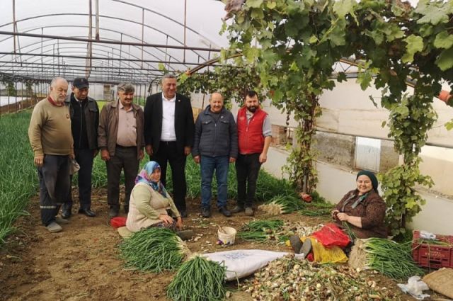 CHP’li Gürer: “Üretici kazanamıyor, tüketici pahalıya ürün alıyor”