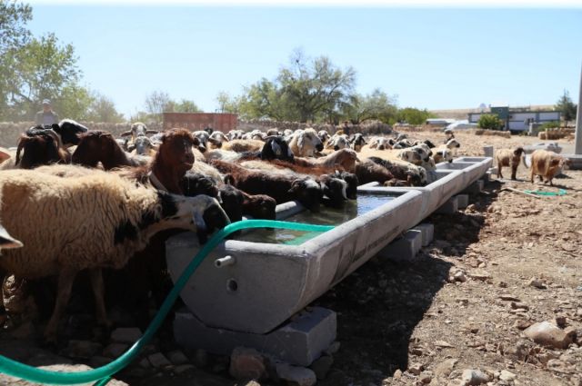Mardin Büyükşehir Belediyesi kırsalda 330 sıvat yerleştirdi
