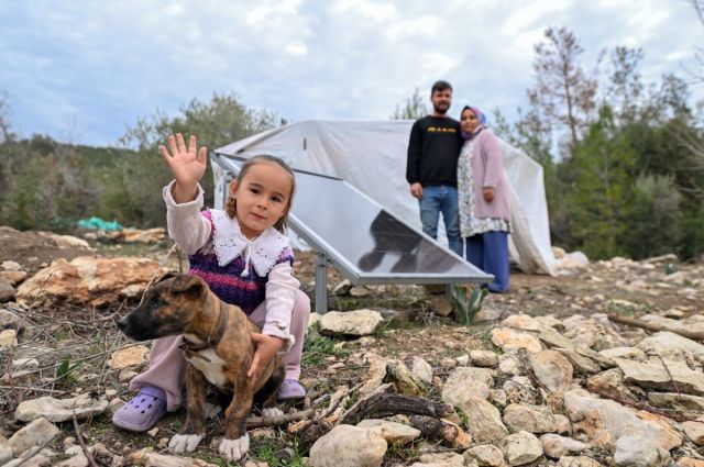 Mersin Büyükşehir’den Konargöçer Üreticiye Güneş Paneli Desteği