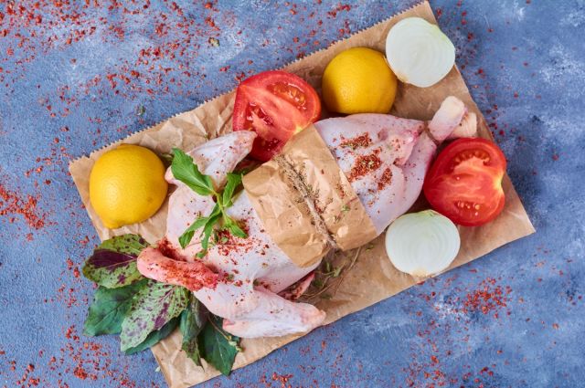 Angola Tavuk İthalatını Azaltmak İçin Üretimi Artırıyor