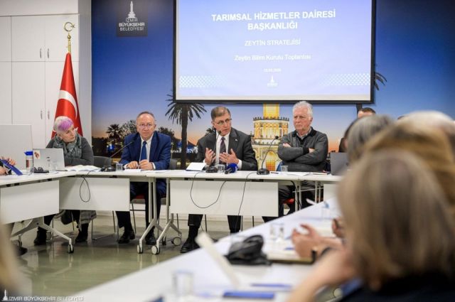 İzmir Büyükşehir Belediyesi Zeytin Bilim Kurulu’nu Kurdu