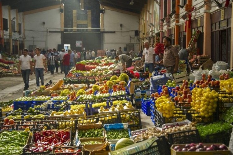 Üreticiyle Tüketici Arasındaki Sorun Halcilerse Bizi Kaldırsınlar