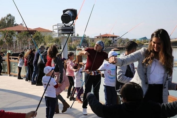 Çocuklar Expo’da Balık Tutmanın Keyfini Yaşadı