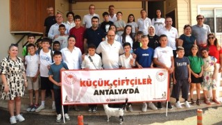 Küçük Çiftçiler Antalya'da