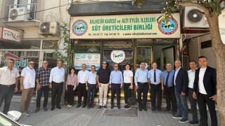 Balıkesir'de Süt Sektörünün Geleceği Masaya Yatırıldı