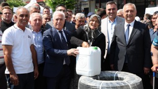 Bursa'dan Kütahya'ya Tarımsal Destek: Damlama Sulama Hortumu ve Sıvı Gübre Dağıtıldı