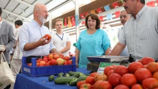 %100 Ekolojik Pazarlarda 10 Yılda 15,5 Milyon TL'lik Zehirsiz Kazanç