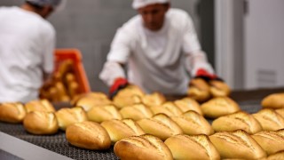 Antalya Halk Ekmek, 25 Farklı Ürünüyle Sofralara Ekonomik Destek Sağlıyor