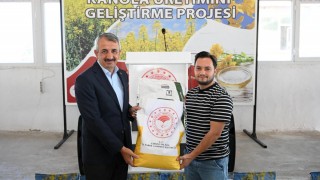 Edirne’de 600 üreticiye 12 bin 800 kilo kanola tohumu dağıtıldı