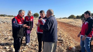 Adıyaman Besni’de mera ıslahı için gübre uygulaması yapıldı