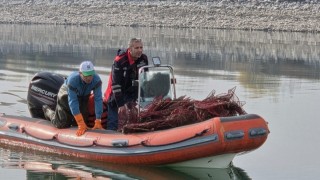 Çorum Tarım Müdürlüğü barajda yasak kerevit avını engelledi