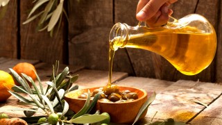 EZZİB Başkanı Uygun: "Zeytinyağı İhracatı Yüzde 50 Gerileyerek 252 Milyon Dolara İndi"