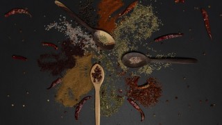 Dr. Ümit Aktaş kışın bağışıklığı güçlendiren baharatları açıkladı