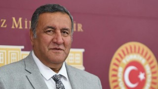 CHP’li Gürer’den Bakan Yumaklı’ya tarım zararlıları sorusu