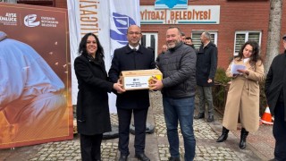 Eskişehir Büyükşehir’den Seyitgazi’de arıcılara yem desteği