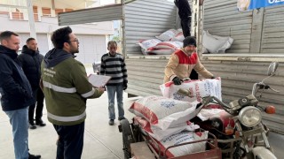 Büyükbaş Hayvan Sahibi Üreticilere Yem Desteği Verildi