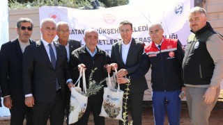 Hatay BŞB Kırıkhan’da Zeytin ve İncir Fidanı Desteği Başlattı