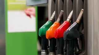 Son Dakika... Akaryakıta tarihinin en yüksek zammı geliyor