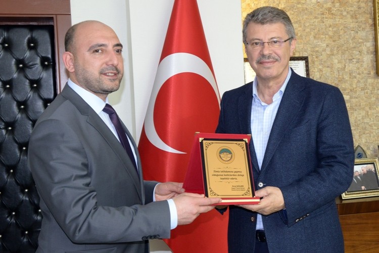 Kayseri Şeker’e Borsadan İstihdama Katkısı İçin Plaket