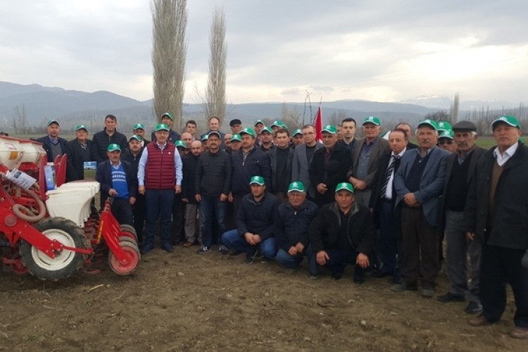 Kayseri Şeker’den Amasya Köylerinde Tarla Günü Etkinliği