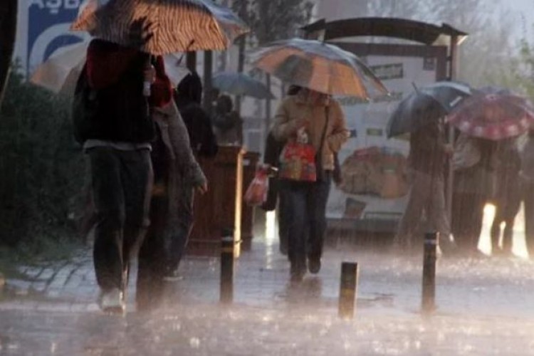 Son dakika... Meteorolojiden flaş uyarı! Kuvvetli geliyor