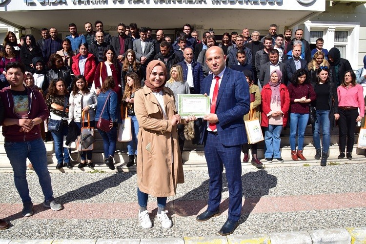 Antalya'da Tarım Danışmanı ve Ziraat Mühendislerine Tarımsal Eğitim Verildi