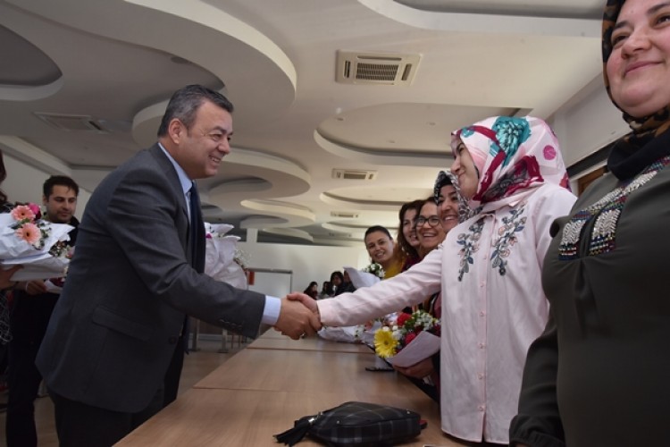 Çiftçi Kadınlar 8 Mart'ta Unutulmadı