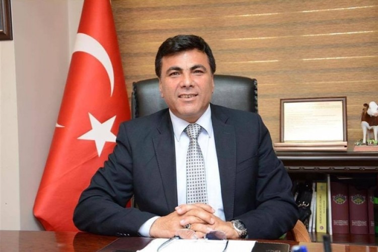 Özcan: “Süt fiyatlarının artmaması hayvancılığı bitirir”