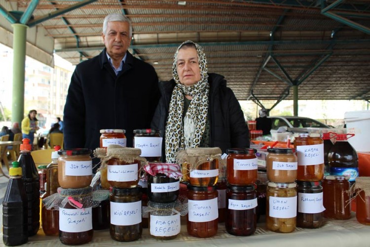 Gezmekten Sıkılıp Yeni Bir İşe Giriştiler, Şimdi Siparişe Yetişemiyorlar!